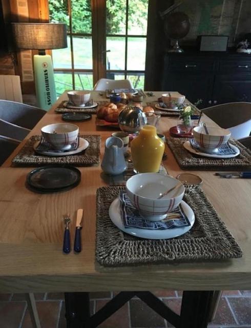 Bed and Breakfast Il Etait Autrefois Saint-Hellier Екстер'єр фото